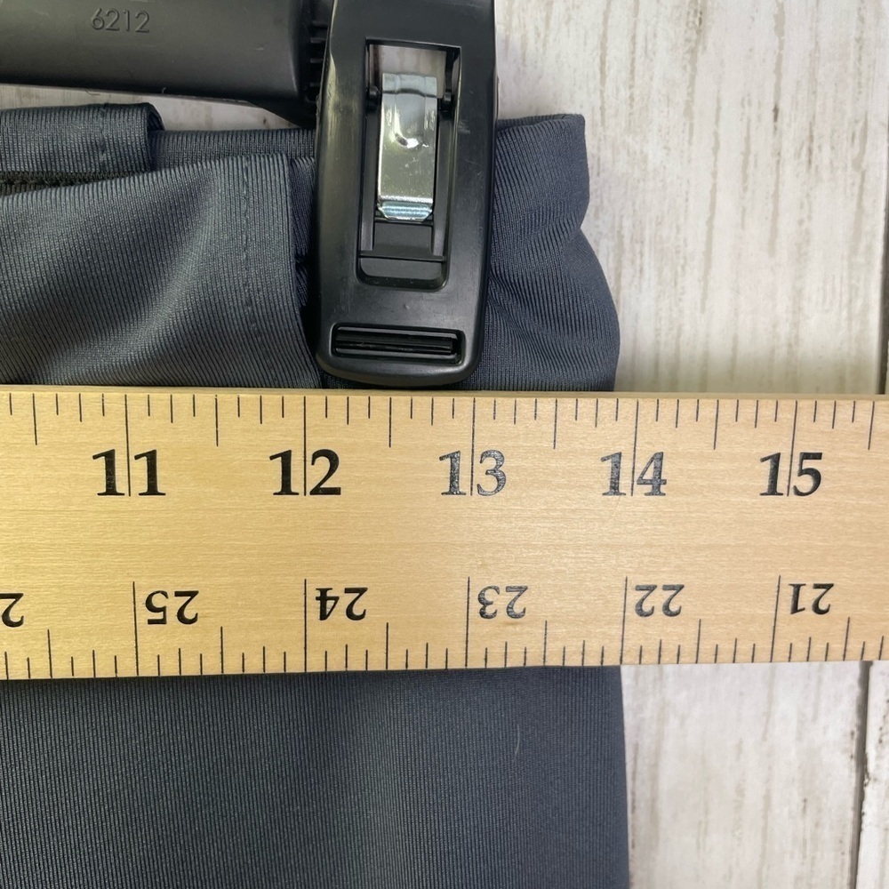 Athletic Gray Straight Leg Pants Size Small - Picture 3 of 7